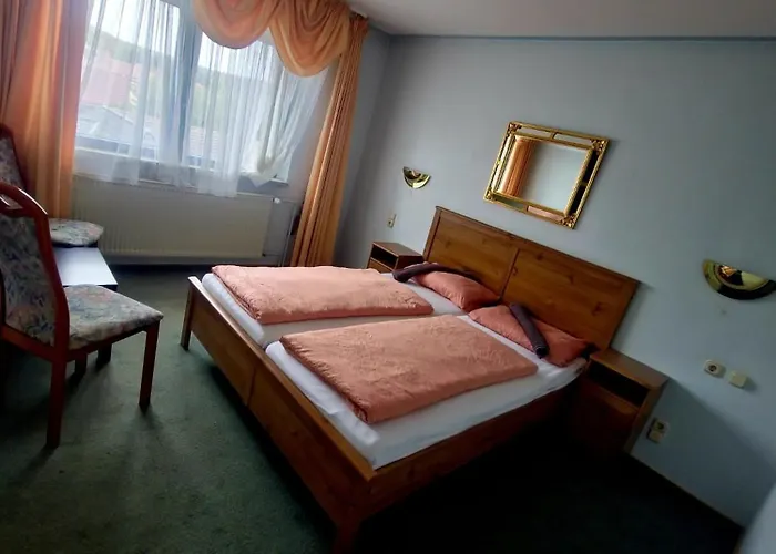 Hotell Cs Harzgefluester-das Thale